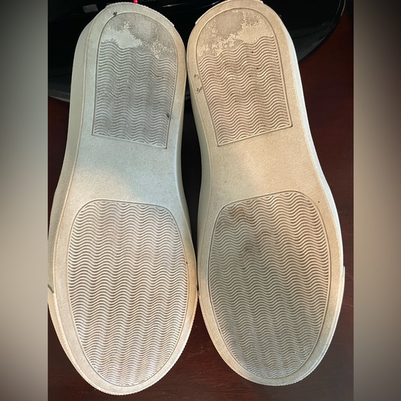 Steve Madden Ecentrcq slip on sneakers Cream Tan Size 7 - Picture 7 of 7